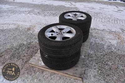 Toyo TIRES & RIMS Tire