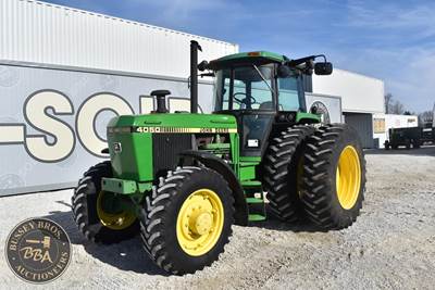 John Deere 4050 Tractor