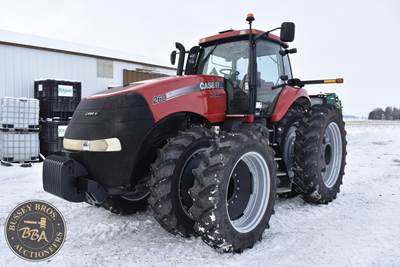 Case IH Magnum 260 Tractor