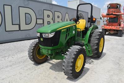 John Deere 5045E Tractor