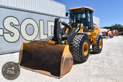John Deere 524 P-TIER Wheel Loader