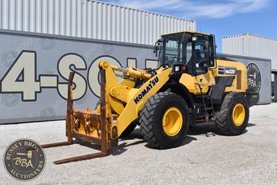 Komatsu WA320-8 Wheel Loader