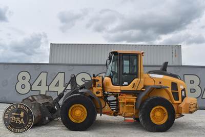 Volvo L90H Wheel Loader