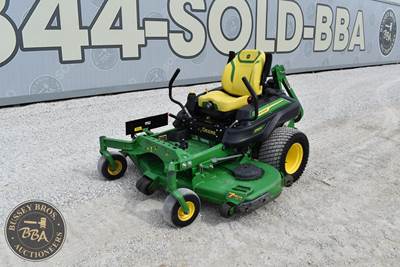 John Deere Z950M Zero Turn Mower