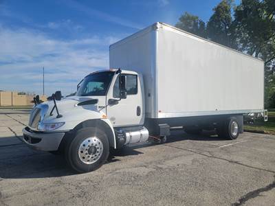 2023 International MV607 Box Truck - Box Van