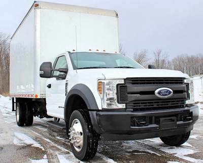 Ford F550 SD XL 16 ft Box Truck - 330HP, 6 Speed Amt, Roll up Door
