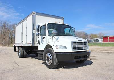 Freightliner M2 106 Box Truck - 260HP, 6 Speed Allison Rds Amt
