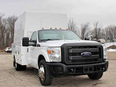 Ford F-350 Mechanic / Service Truck - 397HP, 6 Speed Amt