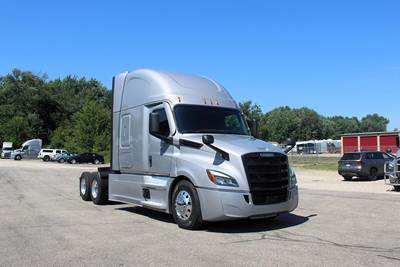 Freightliner Cascadia 126 Sleeper Semi Truck - Raised Roof Sleeper, Detroit 505HP, 12 Speed Dt12 Amt