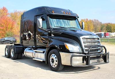 Freightliner Cascadia 126 Sleeper Semi Truck - Raised Roof Sleeper, Detroit 505HP, 13 Speed Manual