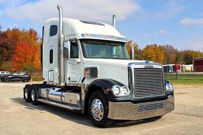 Freightliner Coronado 132 Sleeper Semi Truck - Raised Roof Sleeper, Detroit 500HP, 13 Speed Manual