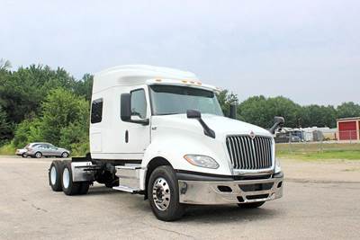 International LT Sleeper Semi Truck - Mid Roof Sleeper, A26 450HP, 10 Speed Amt