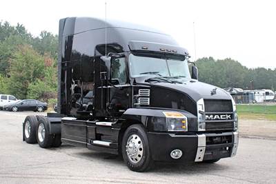 Mack Anthem 64T Sleeper Semi Truck - Raised Roof Sleeper, MP8 455HP, 12 Speed M Drive Amt