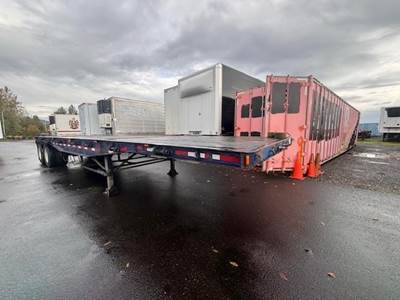 Fruehauf 34x96 Steel Flatbed Trailer - Spring, Fixed Axle