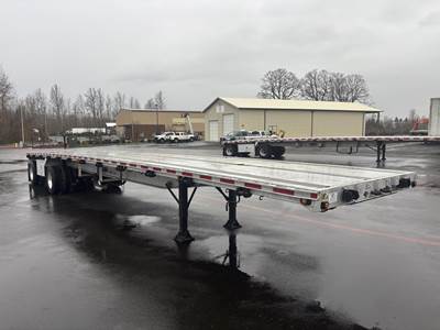 Ravens 48x96 Aluminum Flatbed Trailer - Air Ride, Fixed Spread Axle