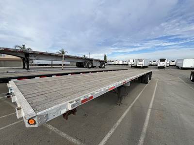 UTILITY 48x102 Flatbed Trailer - Spring, Fixed Axle