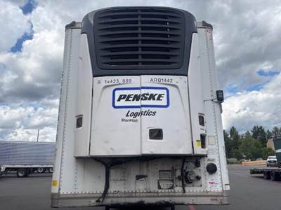 Great Dane 53 ft Reefer Trailer - Sliding Axle, Roll up Door, Carrier