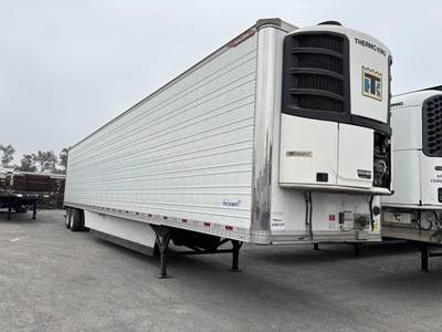 Great Dane 53 ft Reefer Trailer - Sliding Axle, Swing Door, Thermo King