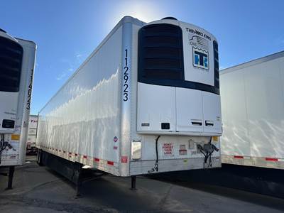 UTILITY 3000R 53 ft Reefer Trailer - Sliding Axle, Swing Door, Thermo King
