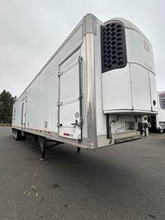 UTILITY 3000R 48 ft Reefer Trailer - Sliding Axle, Roll up Door, Liftgate, Thermo King