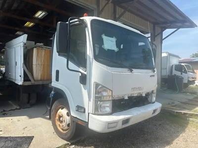 Isuzu NPR HD Cab Assembly for a 2014 Isuzu NPR-HD
