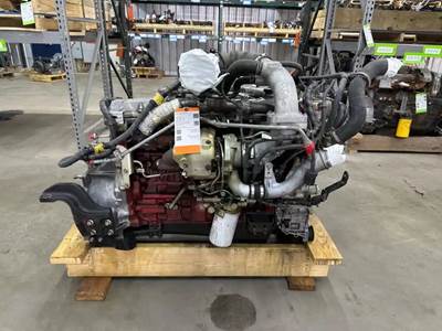 Hino J08E Engine for a 2014 Hino 268