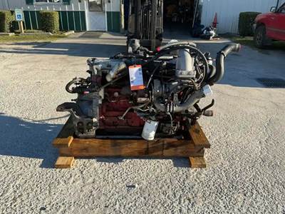 Hino J08E-VB Engine for a 2011 Hino 338