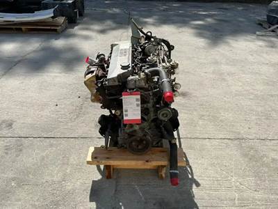 Isuzu 4HE1-TC-S Engine for a 2004 GMC W3500