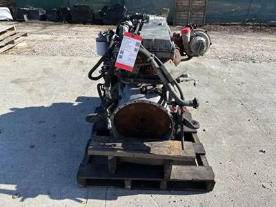 Isuzu 6HK1XN Engine for a 2000 Isuzu FTR
