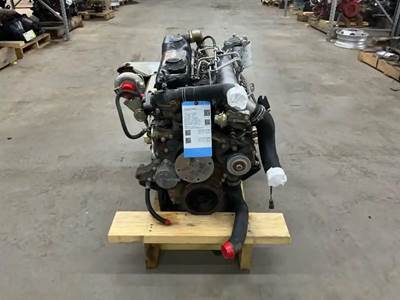 Mitsubishi 4D342AT3A Engine for a 1995 Mitsubishi FE449