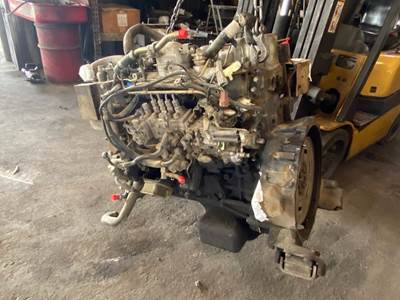 Nissan FD46TA Engine for a 2000 Ud/Nissan UD1800CS