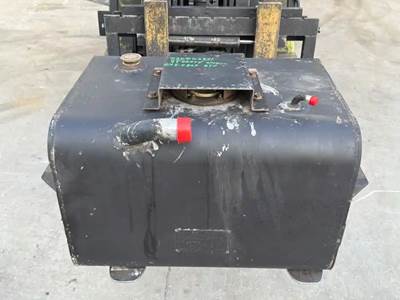 Chevrolet W4500 Fuel Tank