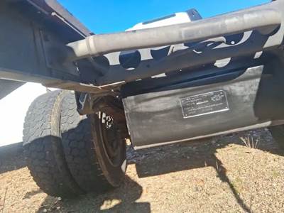 Chevrolet W5500 Fuel Tank