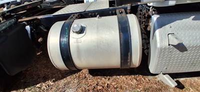 Freightliner Cascadia 125 Right Fuel Tank