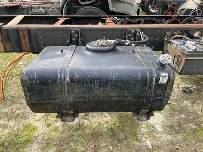 Isuzu FTR Right Fuel Tank