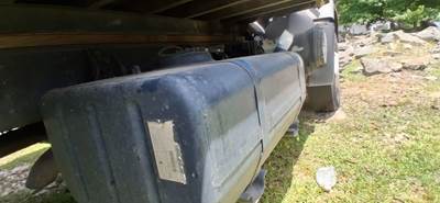 Isuzu FTR Right Fuel Tank