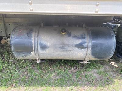 Isuzu NPR Right Fuel Tank