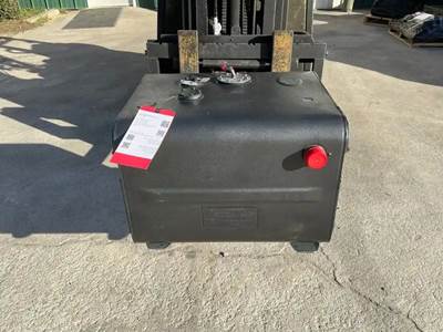 Isuzu NPR Fuel Tank