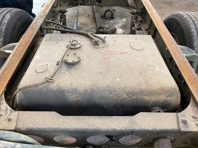 Isuzu NPR HD Fuel Tank for a 2004 Isuzu NPR-HD