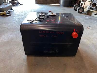 Isuzu NPR HD Fuel Tank for a 2009 Isuzu NPR-HD