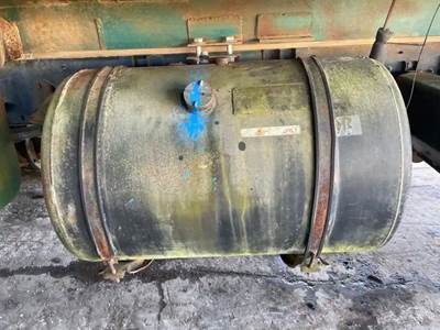 Nissan UD2600 Right Fuel Tank for a 2012 Ud/Nissan UD2600