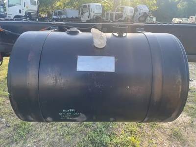 Nissan UD2600 Left Fuel Tank for a 2005 Ud/Nissan UD2600