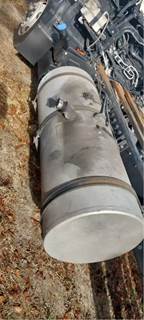 Nissan UD2600LP Left Fuel Tank for a 2011 Ud/Nissan UD2600LP