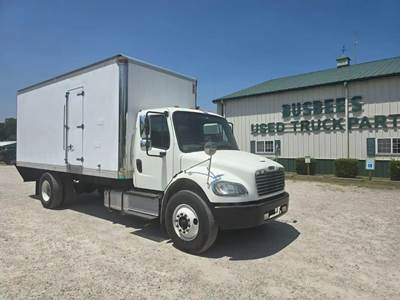 Freightliner M2 106 Truck