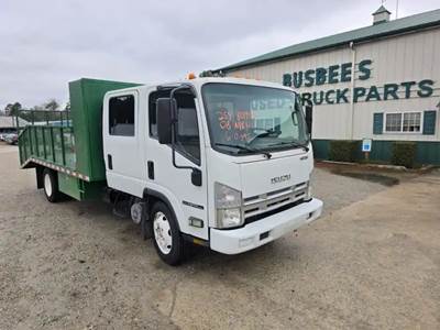 Isuzu NPR HD Truck