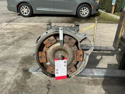 Aisin RNJ Transmission for a 2006 Isuzu NPR