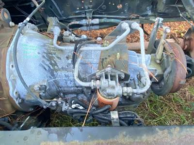 Allison AT542 Transmission for a 2000 Mitsubishi FH211