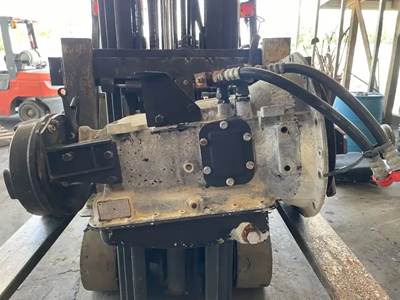 Allison AT542 Transmission for a 2001 Chevrolet T5500