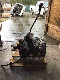 Eaton-Fuller FROF12210C Transmission for a 2009 International 8600