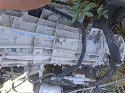 Ford 3C3P-7000-JG Transmission for a 2006 Ford LOW CAB FORWARD